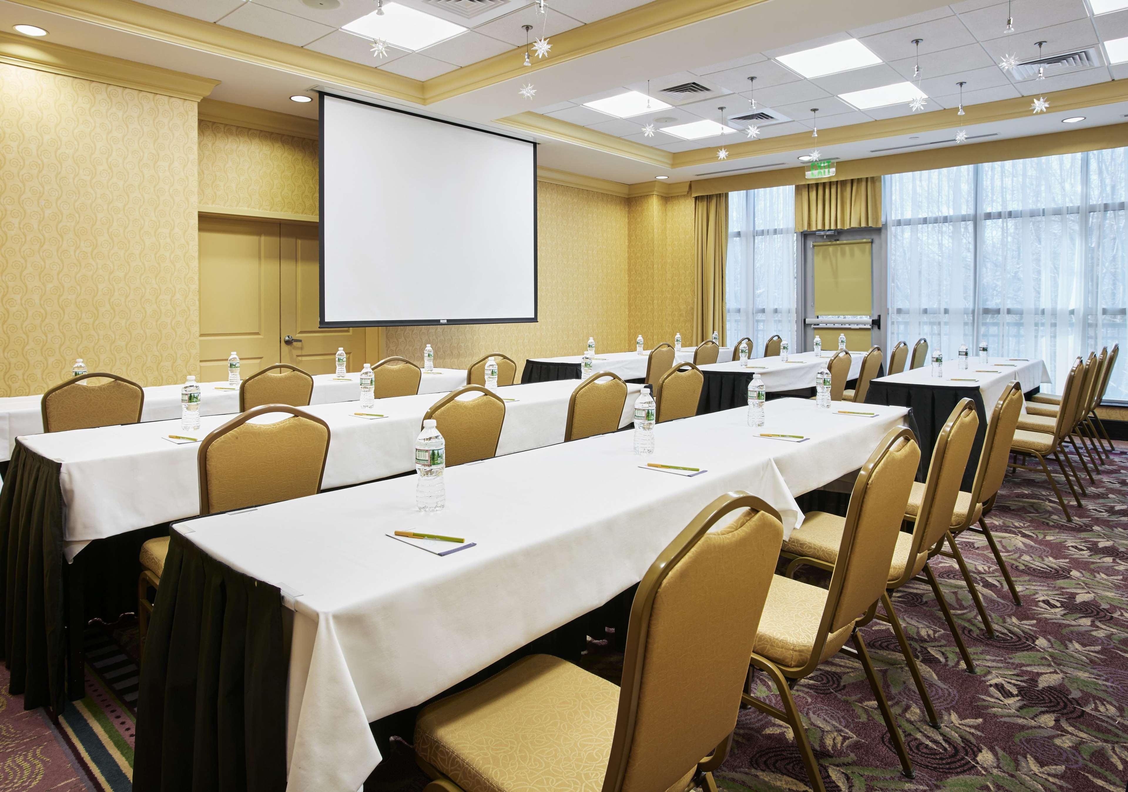 Hilton Garden Inn Rockville - Gaithersburg Ngoại thất bức ảnh