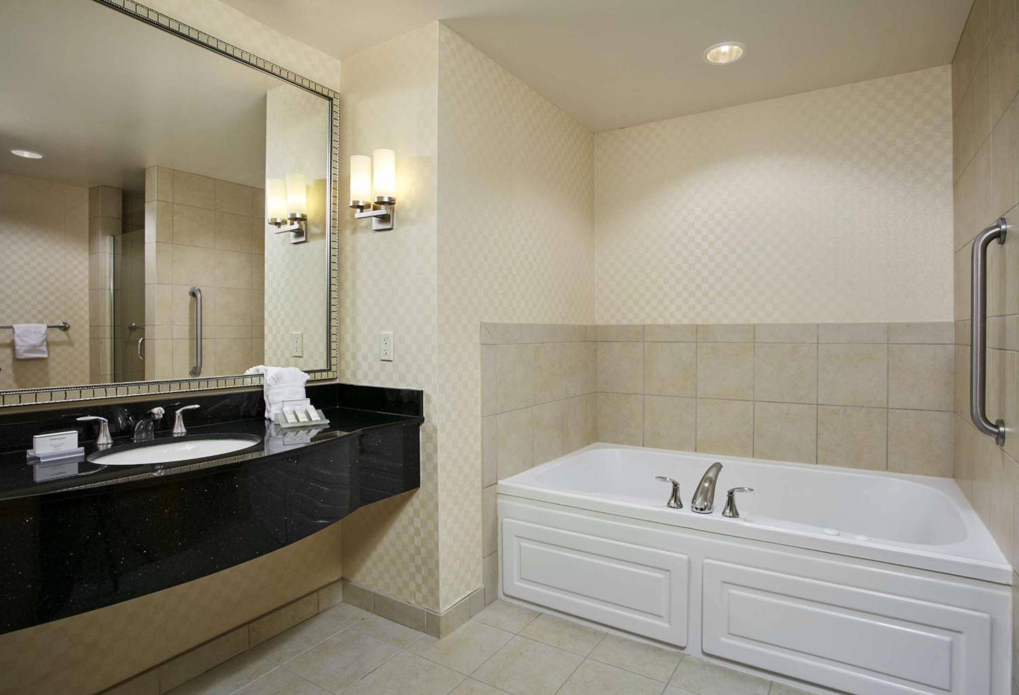 Hilton Garden Inn Rockville - Gaithersburg Ngoại thất bức ảnh
